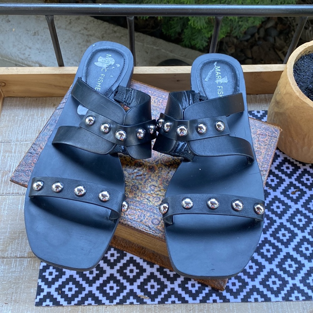 Marc Fisher Burlina Slides size 6.5 - Picture 3 of 4